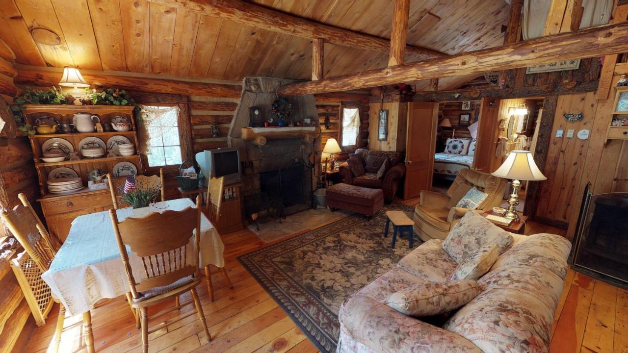 Cabin By The Creek With High Speed Wifi Red River Eksteriør bilde