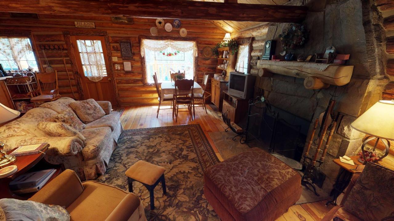 Cabin By The Creek With High Speed Wifi Red River Eksteriør bilde