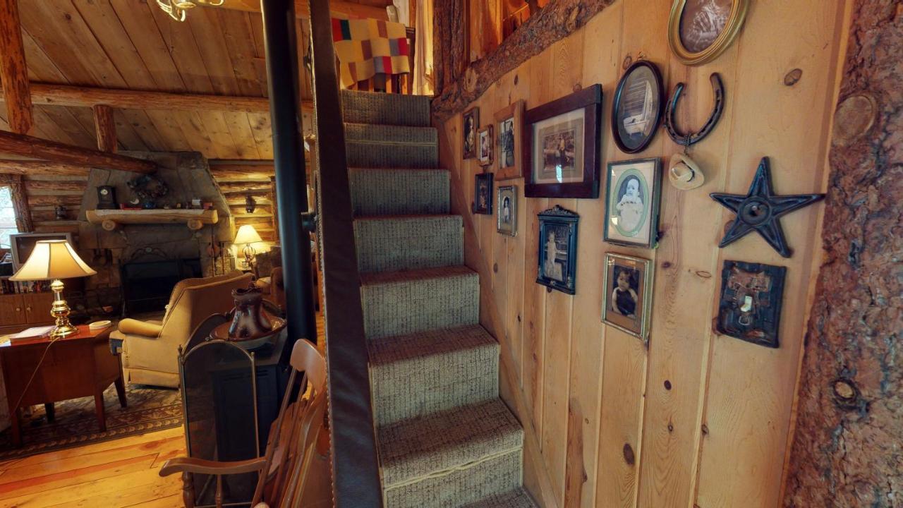 Cabin By The Creek With High Speed Wifi Red River Eksteriør bilde