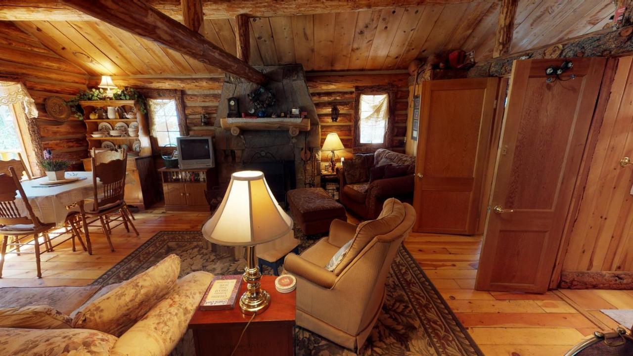 Cabin By The Creek With High Speed Wifi Red River Eksteriør bilde